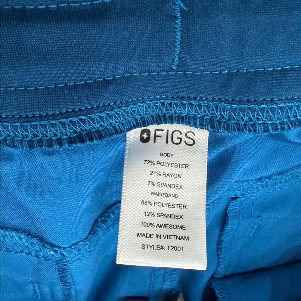 NWOT FIGS Technical Collection Men's Axim Cargo Scrub Pants Blue Size L